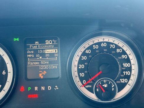 Used 2015 RAM 1500 Express RWD image 15