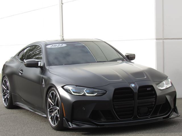 Used 2022 BMW M4 xDrive Competition w/ M Carbon Exterior Package AWD/4WD image 2