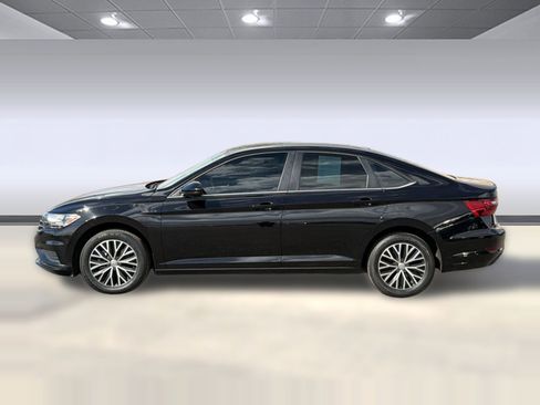 Used 2021 Volkswagen Jetta S image 2