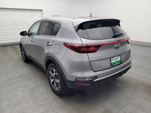 Used 2022 Kia Sportage LX image 5