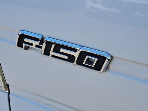 Used 2012 Ford F150 Lariat w/ Lariat Chrome Pkg image 25