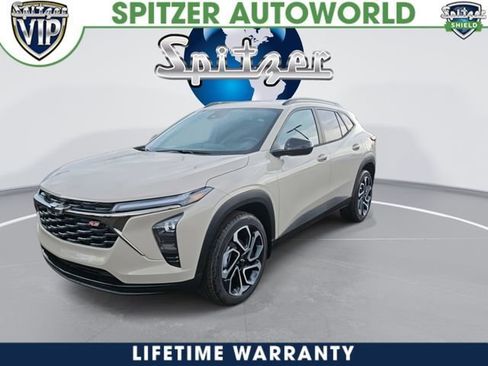 New 2026 Chevrolet Trax RS w/ Sunroof Package image 4