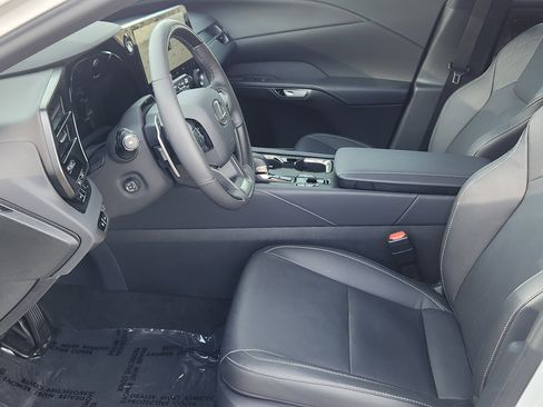 Used 2025 Lexus RX 350 image 13