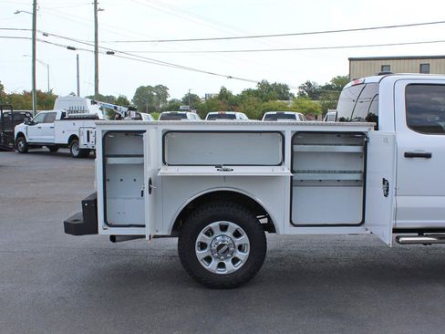 Used 2024 Ford F250 XLT w/ FX4 Off-Road Package AWD/4WD image 16