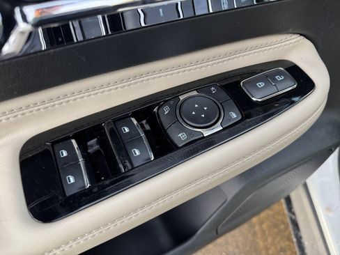 New 2026 Lincoln Corsair Premiere image 19