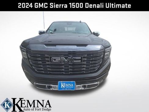 Used 2024 GMC Sierra 1500 Denali Ultimate image 9