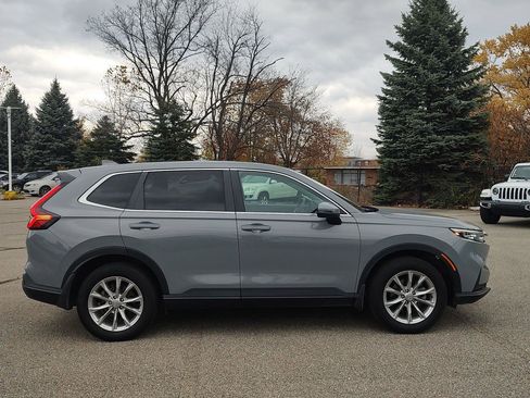 Used 2023 Honda CR-V EX image 28