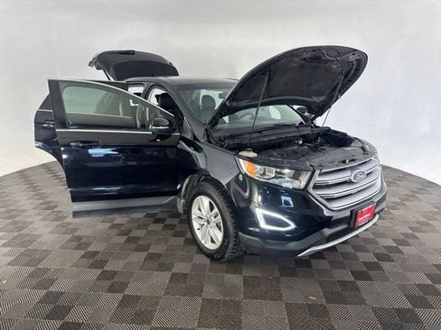 Used 2018 Ford Edge SEL w/ Equipment Group 201A AWD/4WD image 12