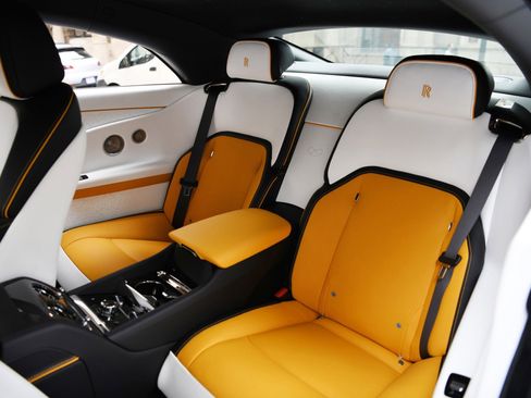 Certified 2025 Rolls-Royce Spectre Black Badge image 10