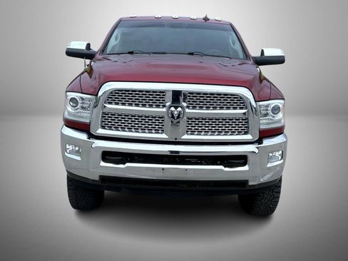 Used 2015 RAM 3500 Laramie w/ Convenience Group AWD/4WD image 2