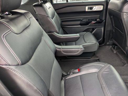 Used 2023 Ford Explorer ST w/ Equipment Group 401A image 12