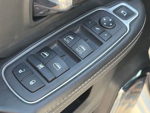 Used 2022 RAM 2500 Limited AWD/4WD image 20