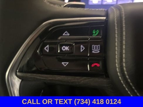 Used 2023 Jeep Grand Cherokee L Overland AWD/4WD image 36