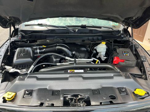 Used 2014 RAM 1500 Express AWD/4WD image 11