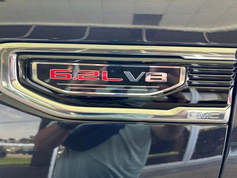 Used 2026 GMC Sierra 1500 AT4 w/ AT4 Premium Package AWD/4WD image 28