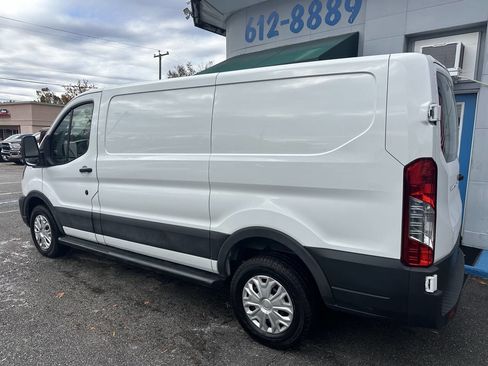 Used 2024 Ford Transit 250 Low Roof w/ Exterior Upgrade Package image 8