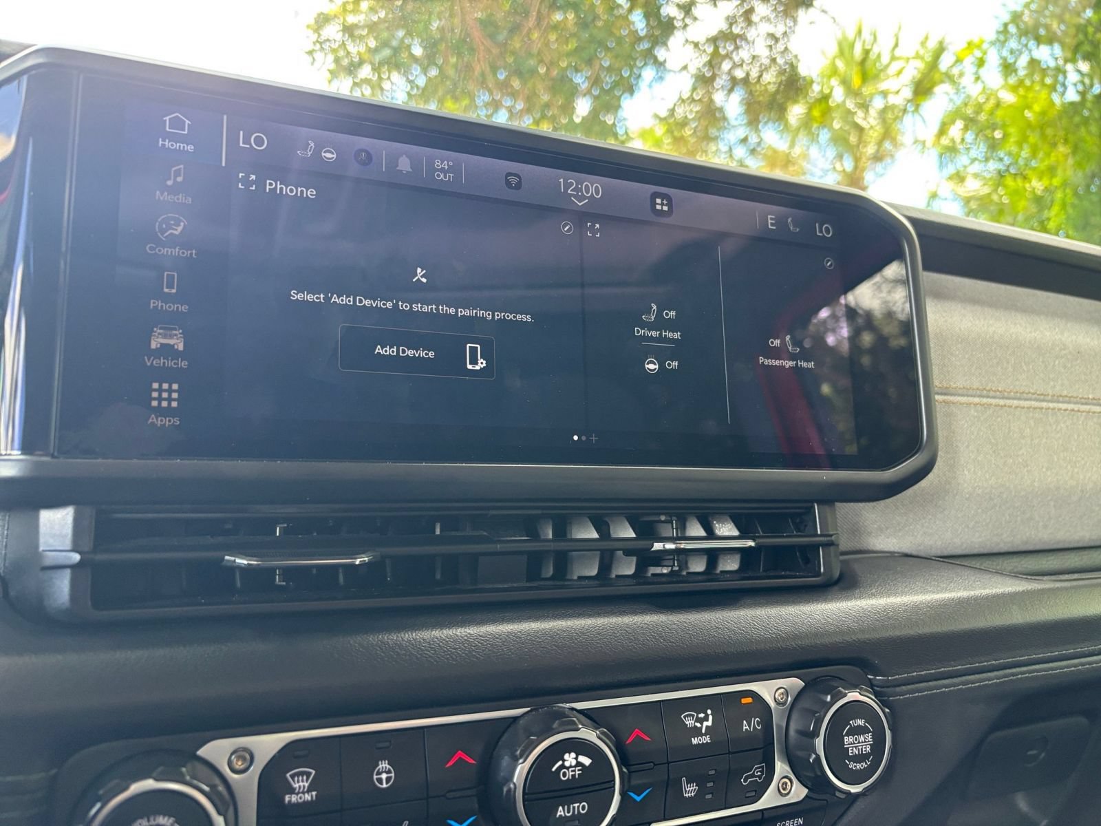 Used 2025 Jeep Wrangler Unlimited Sahara AWD/4WD image 20