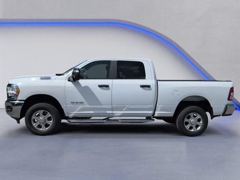 Used 2024 RAM 2500 Big Horn AWD/4WD image 5