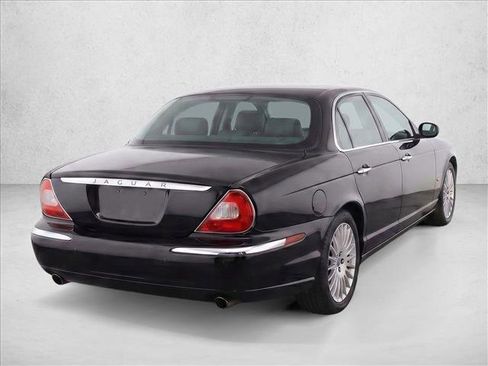 Used 2005 Jaguar XJ Vanden Plas RWD image 7