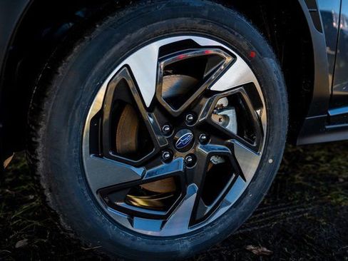 Certified 2025 Subaru Crosstrek 2.5i Limited w/ Popular Package #3A image 14