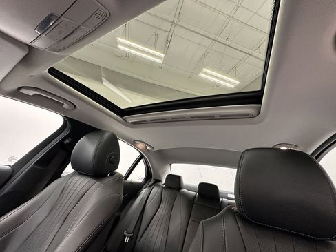 Used 2018 Mercedes-Benz E 300 image 37