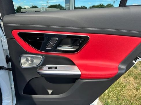 New 2026 Mercedes-Benz GLC 300 4MATIC image 19