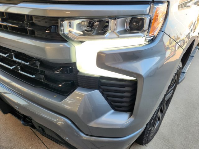 Used 2024 Chevrolet Silverado 1500 RST AWD/4WD image 6