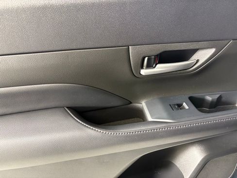 Used 2024 Toyota Grand Highlander AWD Hybrid image 42