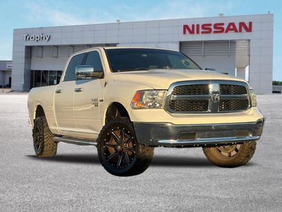 Used 2020 RAM 1500 Classic SLT w/ Luxury Group