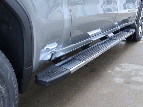 New 2026 GMC Sierra 1500 SLT w/ SLT Premium Plus Package image 40