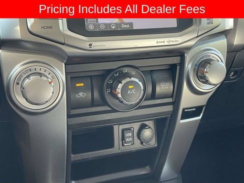 Used 2019 Toyota 4Runner SR5 Premium AWD/4WD image 31