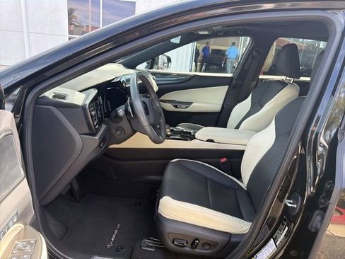 Used 2024 Lexus NX 350 AWD image 7