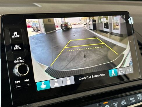 New 2026 Honda Odyssey Touring image 24