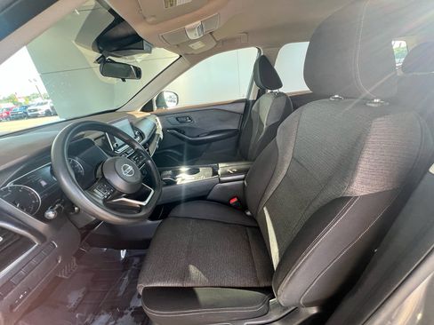 Used 2021 Nissan Rogue S FWD image 14