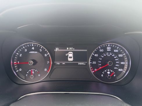 Used 2024 Kia Forte LXS image 19