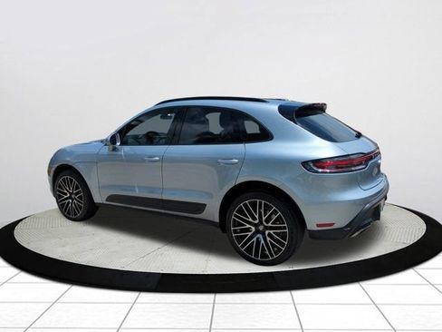 Used 2024 Porsche Macan AWD/4WD image 5