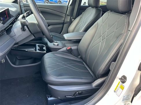 New 2024 Ford Mustang Mach-E Select w/ Comfort Package Lite image 27