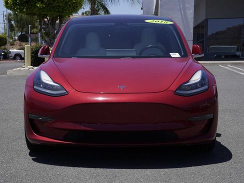 Used 2018 Tesla Model 3 Long Range AWD/4WD image 9