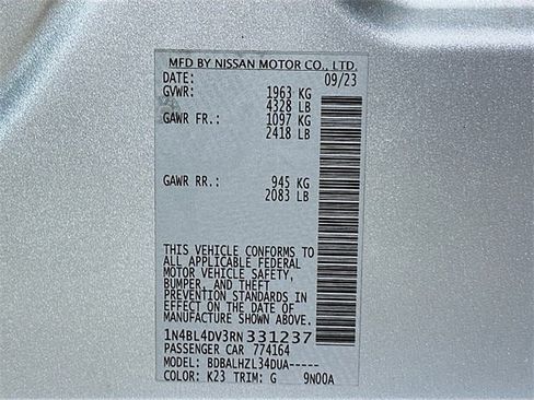 Used 2024 Nissan Altima 2.5 SV image 29