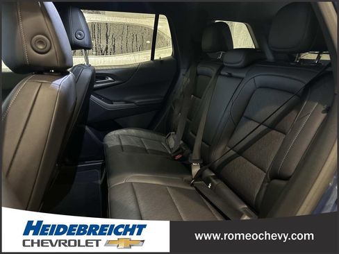 Certified 2025 Chevrolet Equinox LT w/ Convenience Package II image 11