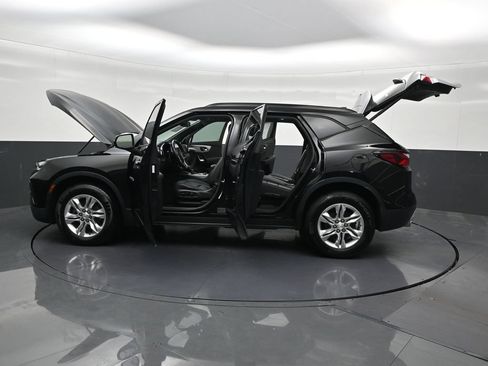 Used 2020 Chevrolet Blazer LT FWD image 35