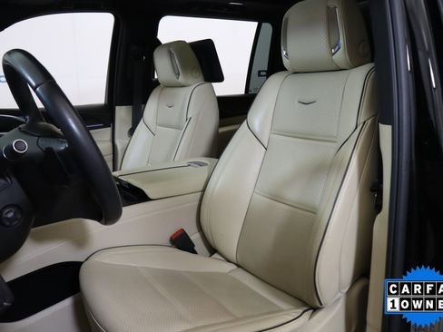 Used 2023 Cadillac Escalade ESV Premium Luxury w/ LPO, Radiant Package image 24