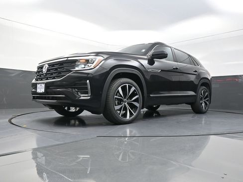 New 2026 Volkswagen Atlas Cross Sport SEL Premium R-Line AWD/4WD image 23