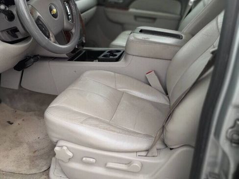 Used 2013 Chevrolet Tahoe LT image 5