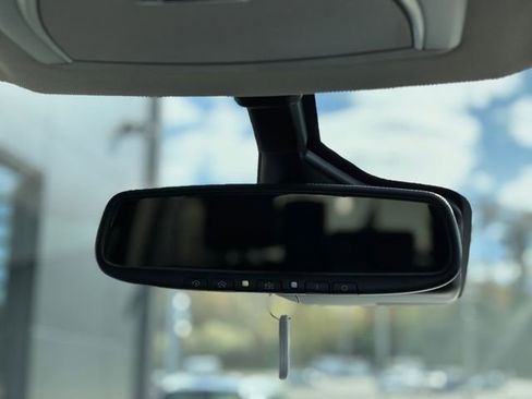 Used 2019 INFINITI QX60 Luxe w/ Essential Package image 71