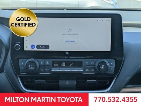 Certified 2024 Toyota Grand Highlander Limited image 17