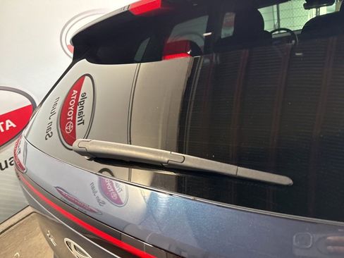 Used 2025 Hyundai Kona SEL image 21