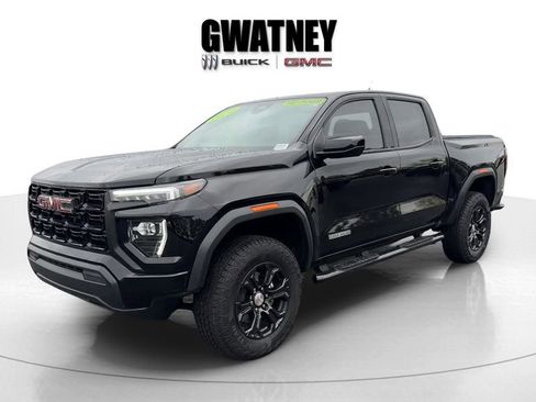 Used 2024 GMC Canyon Elevation image 3