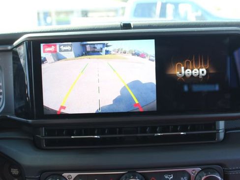 Used 2024 Jeep Wrangler Unlimited Rubicon 392 image 20