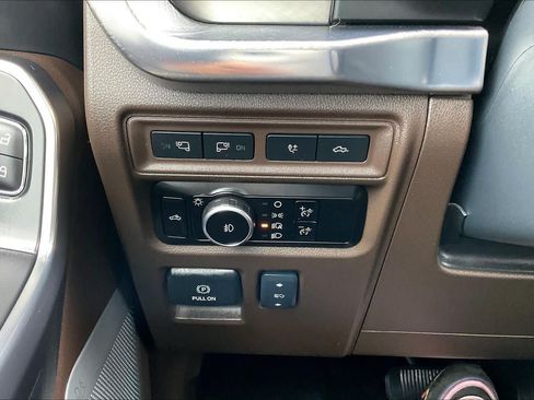 Used 2024 Ford F150 King Ranch w/ FX4 Off-Road Package AWD/4WD image 34